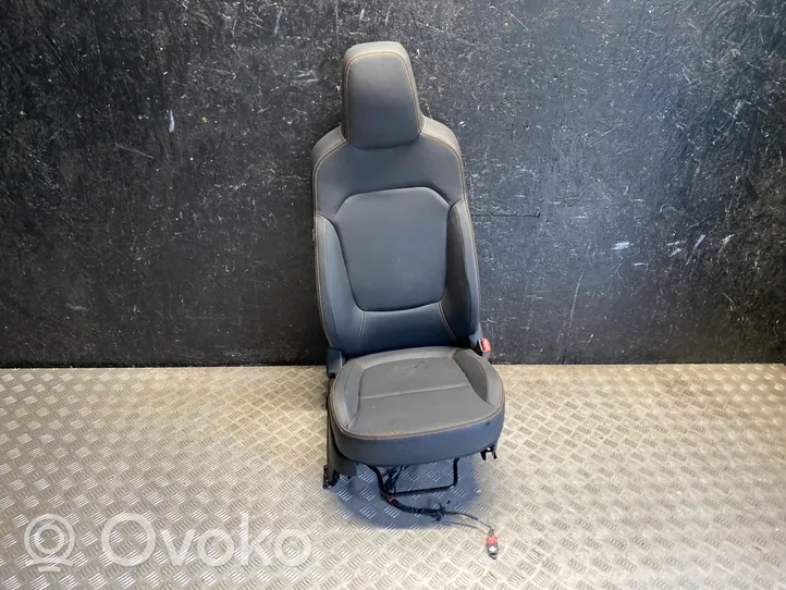 Dacia Spring Doppio sedile anteriore 