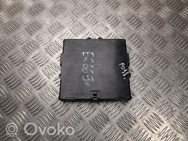 Toyota Auris E180 Sterownik / Moduł ECU 8998102130