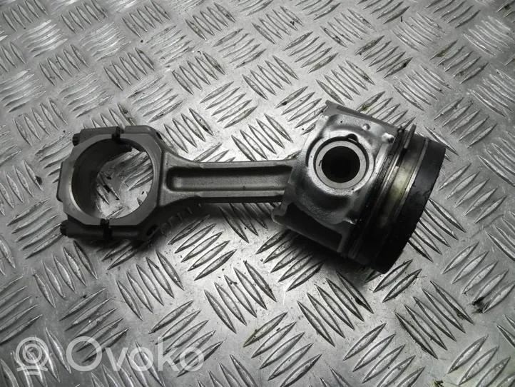 Chevrolet Cruze Piston avec bielle 20L