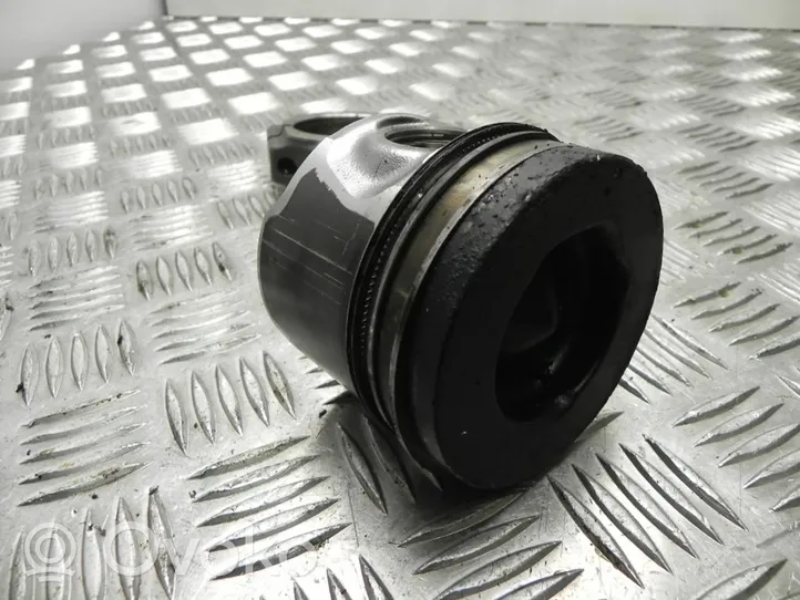 Chevrolet Cruze Piston avec bielle 20L