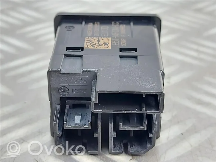 Ford Kuga III Connecteur/prise USB LB5T-14F014-CC