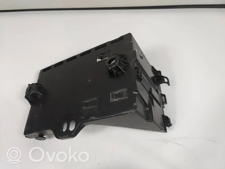 Peugeot 3008 I Vassoio scatola della batteria 9663615380