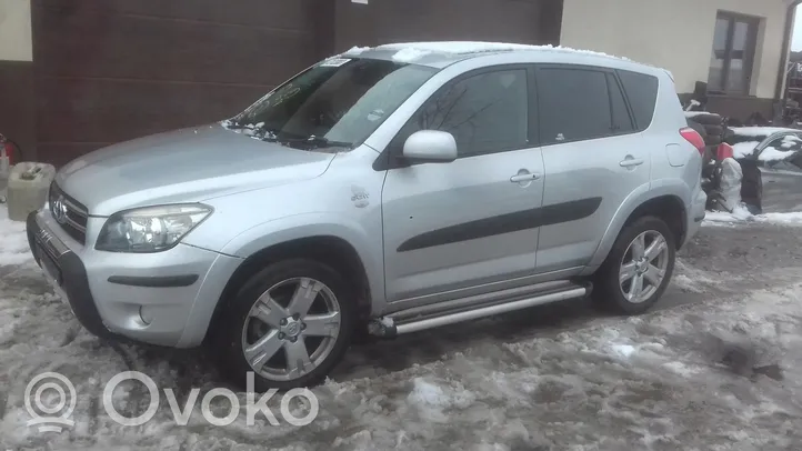 Toyota RAV 4 (XA30) Słupek środkowy 