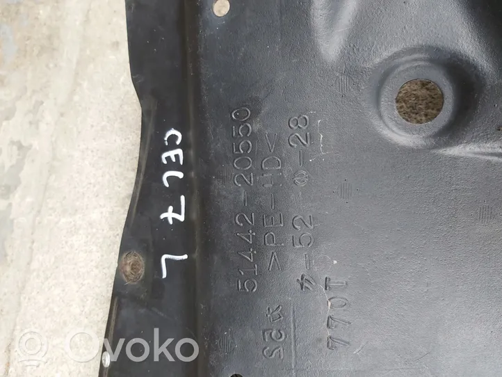 Toyota Celica T230 Variklio dugno apsauga 