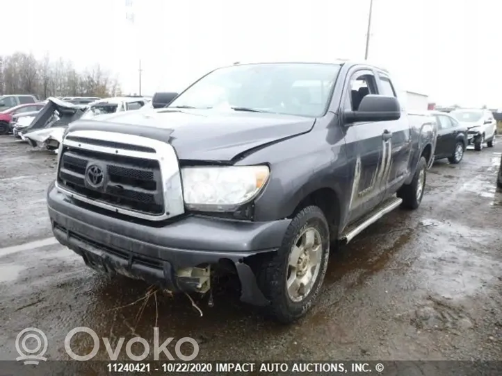 Toyota Tundra II Couvercle, capot moteur 