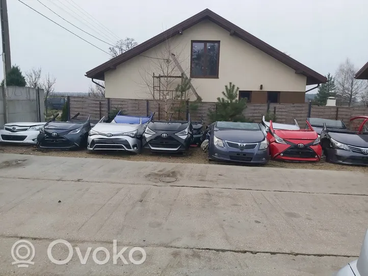 Toyota Yaris Oro filtro dėžės dangtelis 