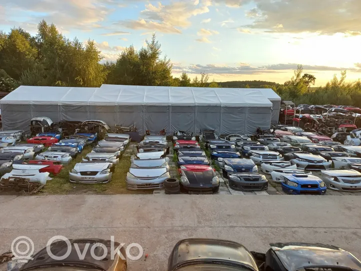 Toyota Aygo AB40 Tłumik środkowy 