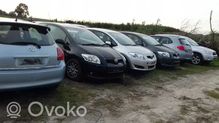 Toyota Auris 150 Takavaimennin pakoputki 