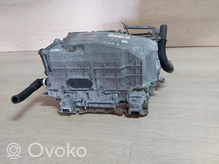 Toyota Yaris Kita bagažinės apdailos detalė 