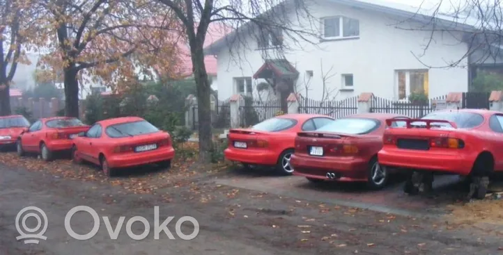 Toyota Celica T180 Feux arrière / postérieurs 