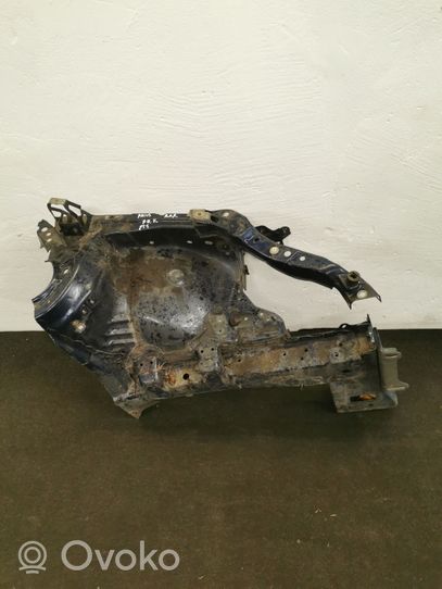 Toyota Prius (XW30) Longeron support avant 