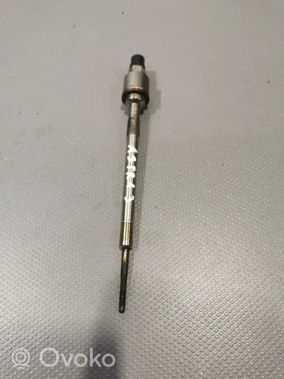 Opel Astra J Glow plug 55590467