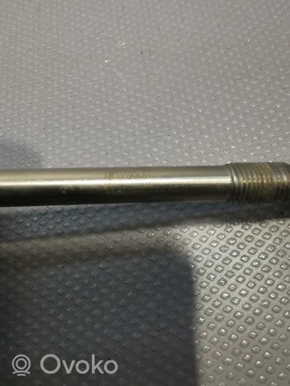 Opel Astra J Glow plug 55590467