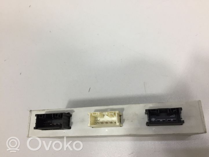 BMW 5 F10 F11 Sterownik / Moduł elektrycznej klapy tylnej / bagażnika 7258363