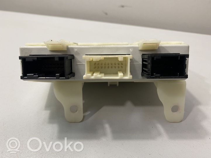 BMW 3 E92 E93 Pysäköintitutkan (PCD) ohjainlaite/moduuli 6982403