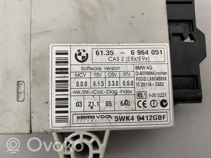 BMW 1 E81 E87 Unité de contrôle module CAS 6964051