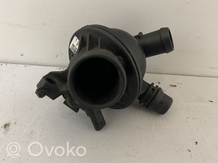 BMW 3 F30 F35 F31 Termostato 5603485