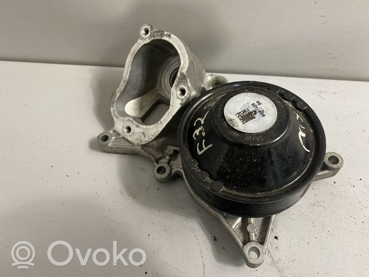 BMW 4 F32 F33 Pompa dell’acqua 8516205