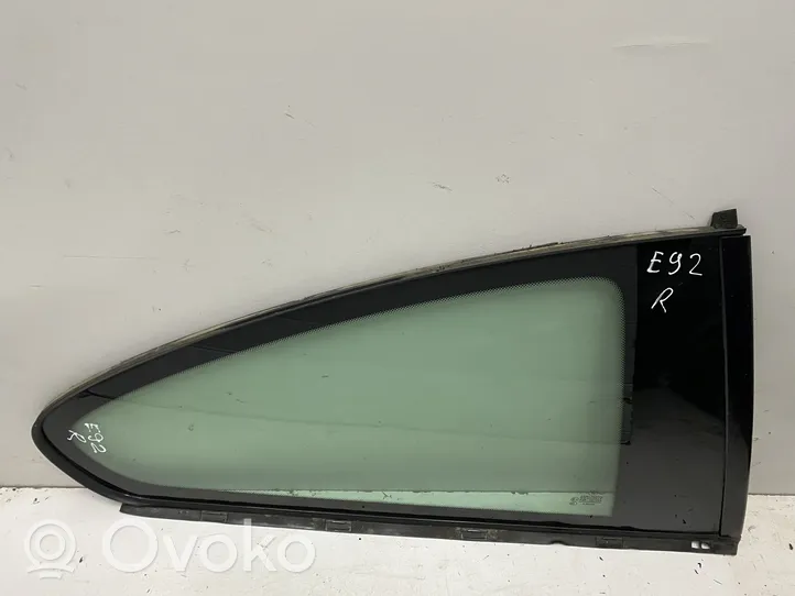 BMW 3 E92 E93 Galinis šoninis kėbulo stiklas 7119178