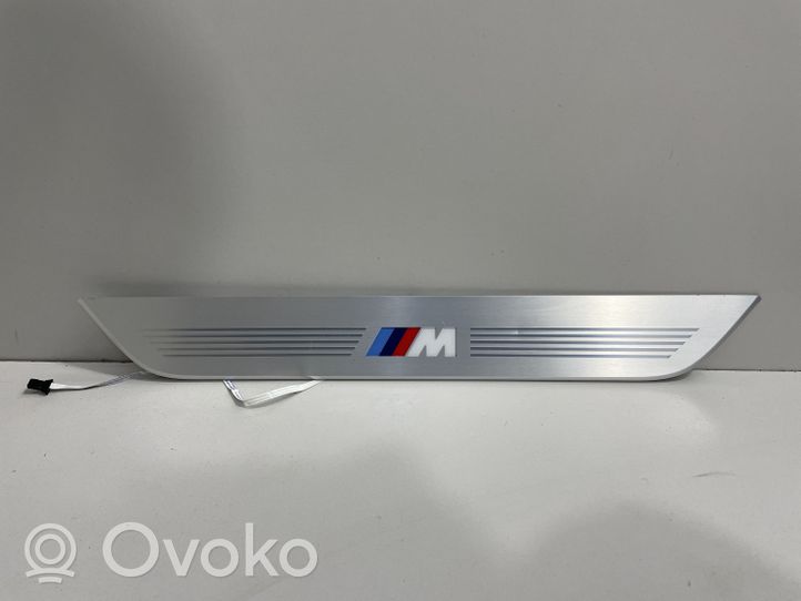 BMW 7 G11 G12 Garniture de protection de seuil intérieur 8061044