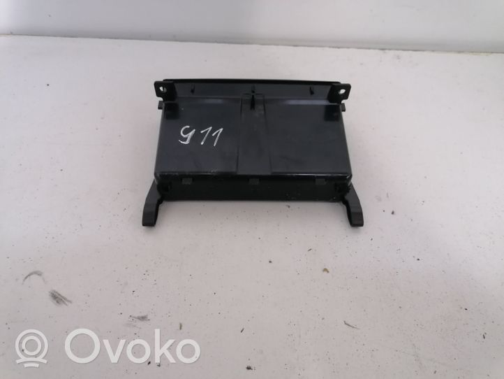 BMW 7 G11 G12 Boîte / compartiment de rangement pour tableau de bord 9302185