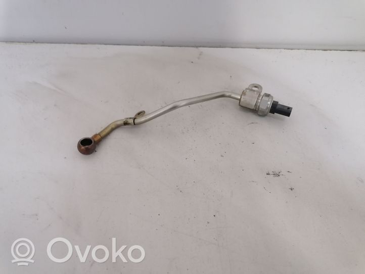 BMW 4 F32 F33 Capteur de pression des gaz d'échappement 8570936