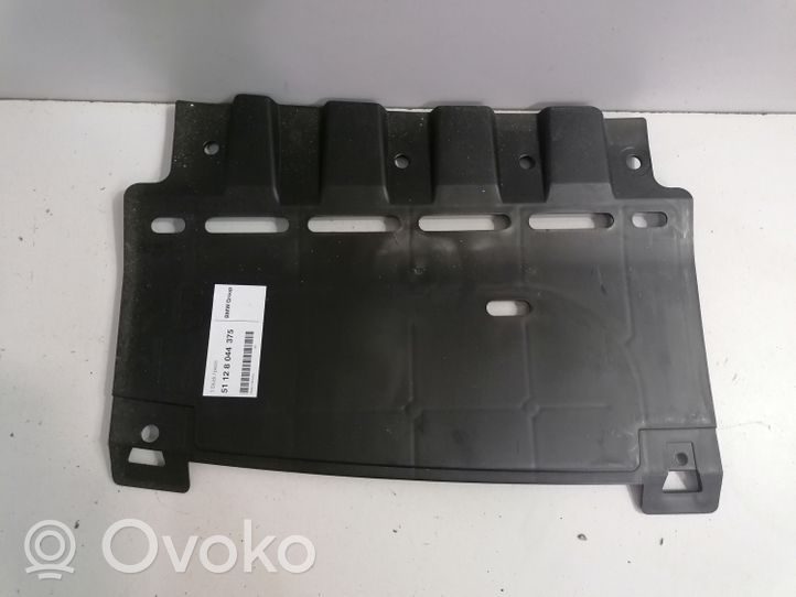 BMW 3 E92 E93 Takapuskurin alaosan lista 8044375