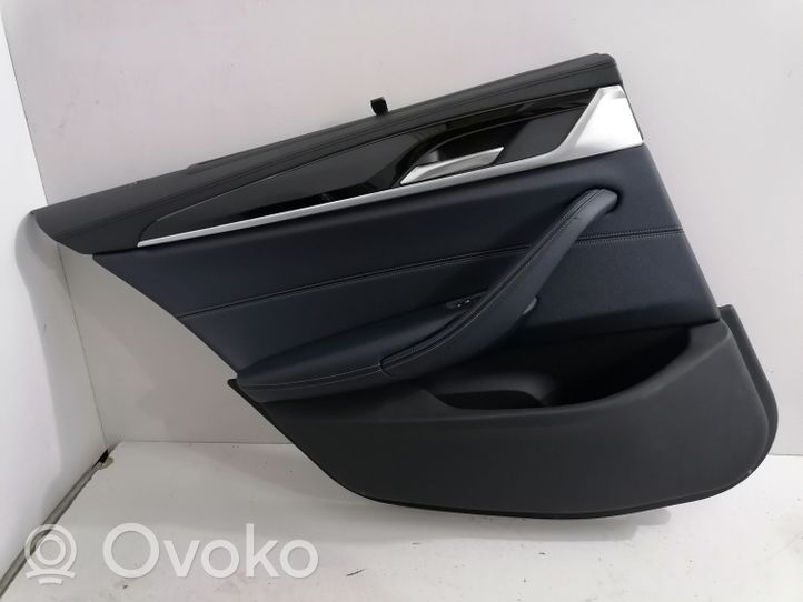 BMW 5 G30 G31 Takaoven verhoilu 7385396