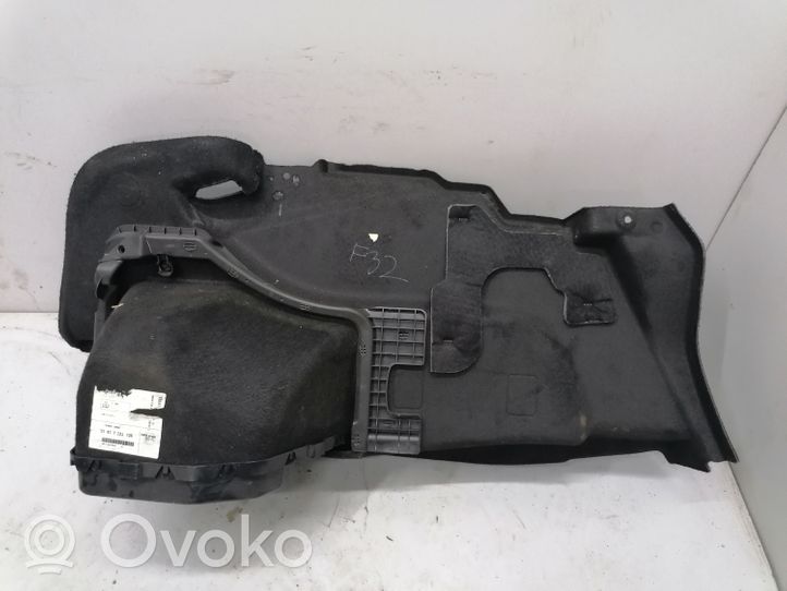 BMW 4 F32 F33 Panneau, garniture de coffre latérale 7284152