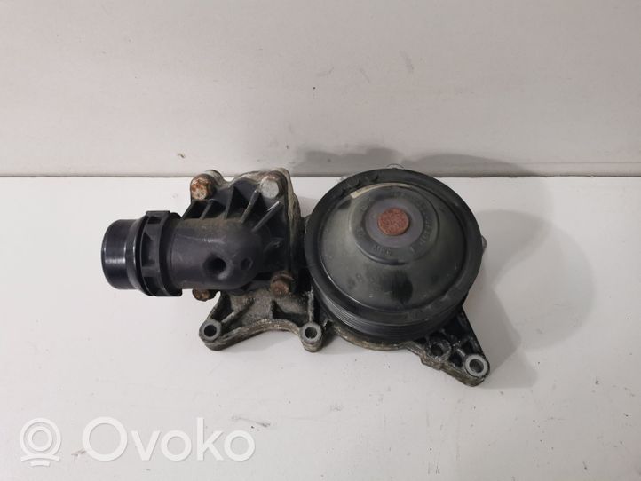 BMW X5 E70 Pompe de circulation d'eau 7800029