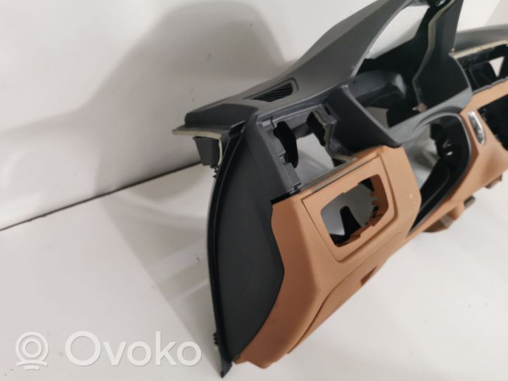 8063189 BMW 3 F30 F35 F31 Dashboard, 499.00 € | RRR 