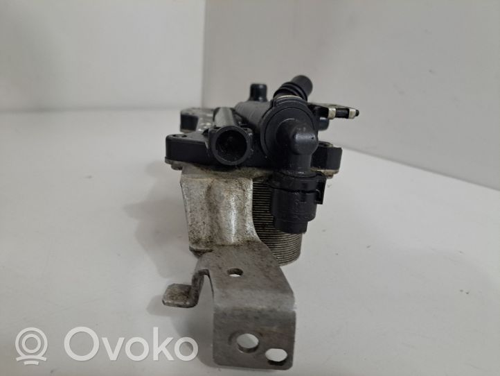 BMW 5 GT F07 Radiatore dell’olio del motore 7597891