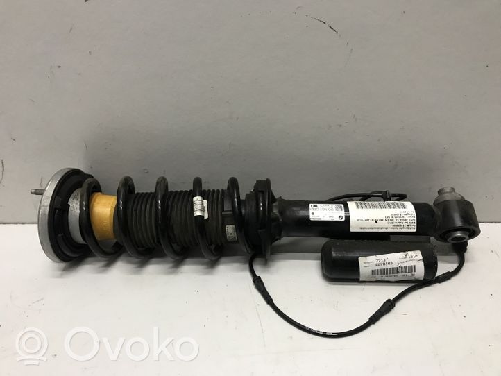 BMW 8 G14 Rear shock absorber/damper 6878103