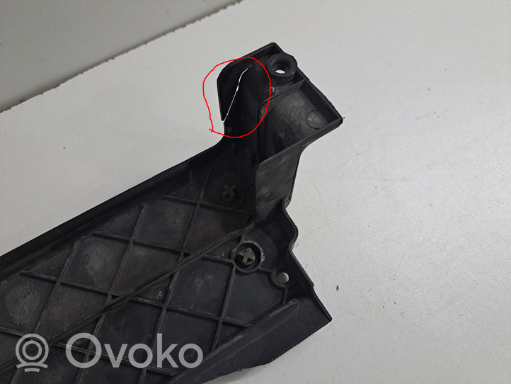 BMW X5 E70 Staffa del pannello di supporto del radiatore 7533539