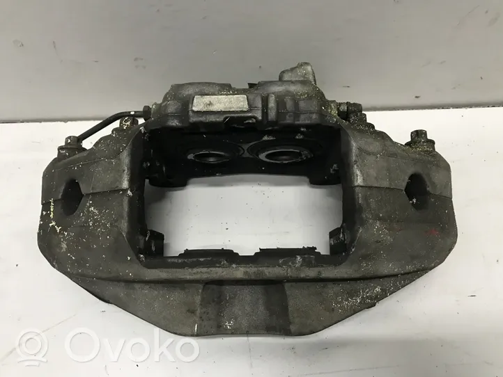 BMW 7 G11 G12 Pinza del freno anteriore 6861786