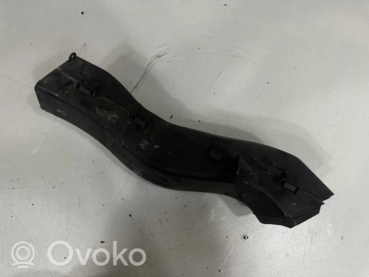 BMW X5 E70 Oro paėmimo kanalo detalė (-ės) 7158380