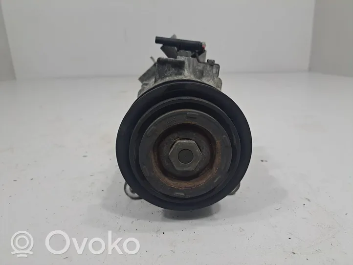 BMW 4 F32 F33 Ilmastointilaitteen kompressorin pumppu (A/C) 9330831