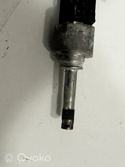 BMW X3 G01 Injecteur de carburant 8656548