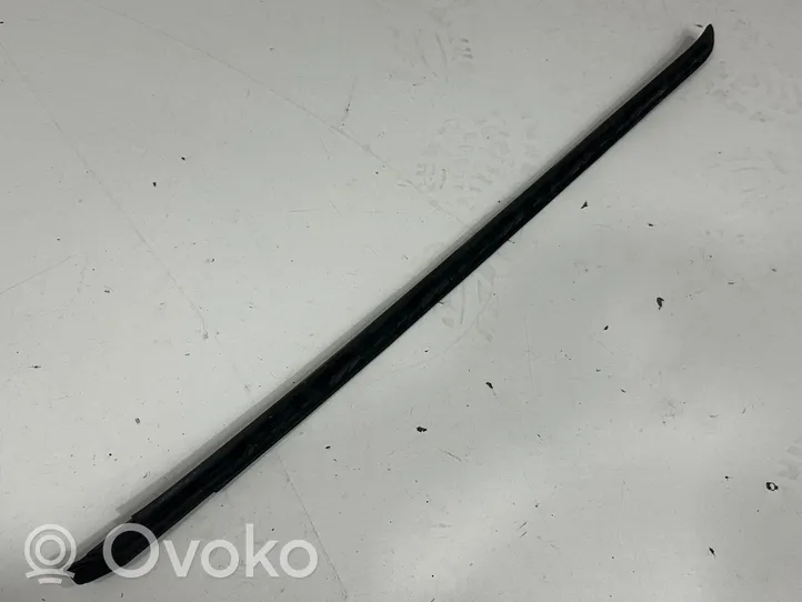 BMW X6 F16 Windshield trim 7292408