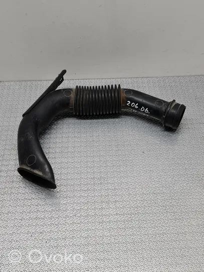 Peugeot 206 Tube d'admission d'air 9639483380