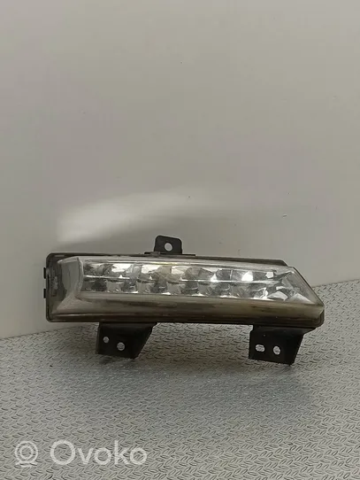 Renault Megane III Phare de jour LED 266006799R