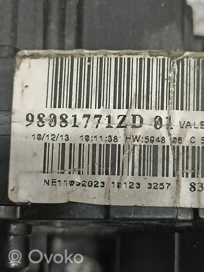 Peugeot 208 Interruptor/palanca de limpiador de luz de giro 98081771ZD