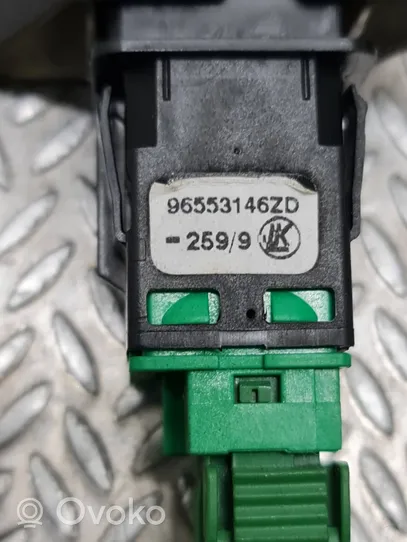 Citroen C4 Grand Picasso Interrupteur de verrouillage centralisé 96553146ZD