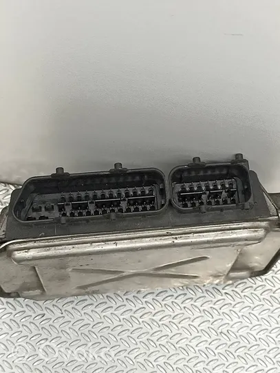 Renault Trafic II (X83) Module de contrôle de boîte de vitesses ECU 8200645578