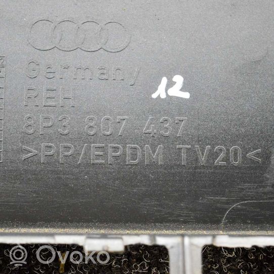 Audi A3 S3 8P Zderzak przedni 8P3807437