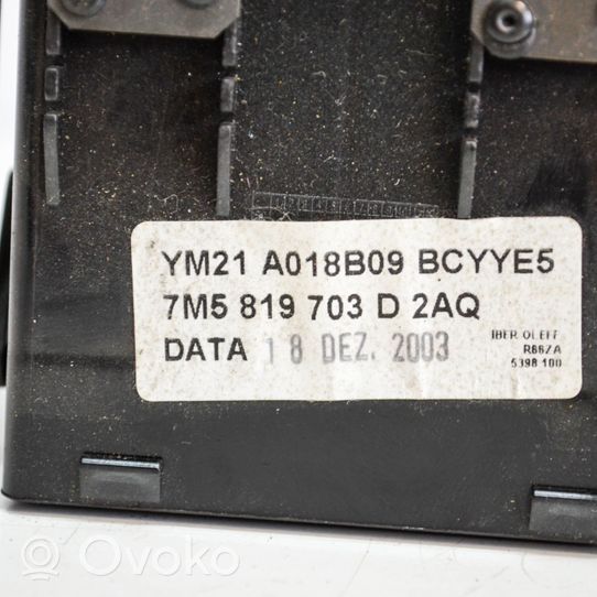 Ford Galaxy Dysze / Kratki nawiewu deski rozdzielczej 7M5819703D
