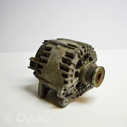 Audi A4 S4 B8 8K Generatore/alternatore 03G903016G