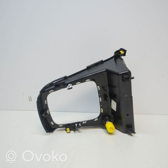 Ford Ecosport Vaihteenvalitsimen kehys verhoilu muovia GN15A044H96