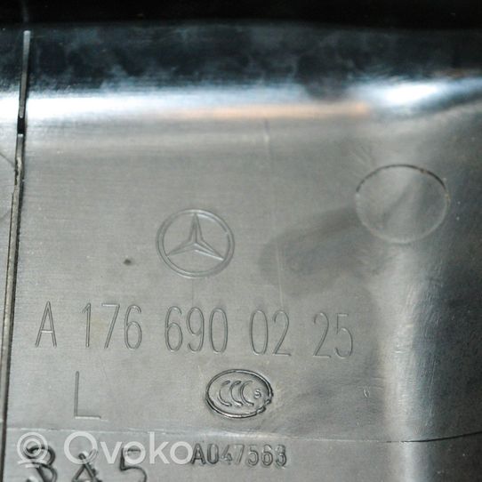 Mercedes-Benz A W176 (B) Revêtement de pilier (bas) A1766900225