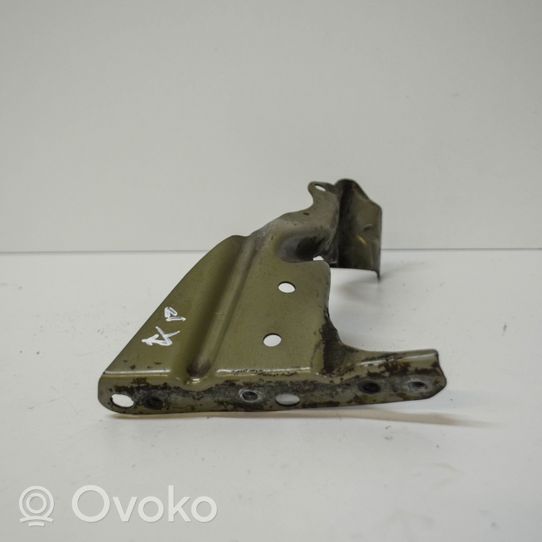 Seat Exeo (3R) Lokasuojan kannake 8E0821135C